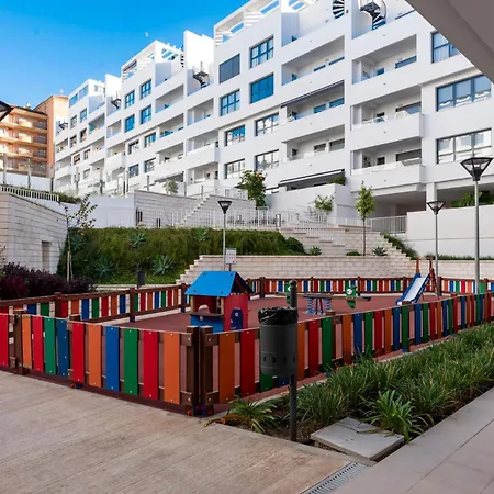 Garden View - Big Terrace Apartment Estepona
