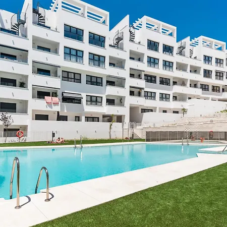 Garden View - Big Terrace Apartment *